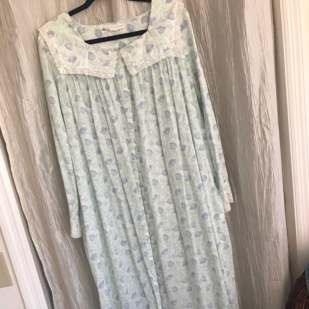 Eileen West cotton robe.